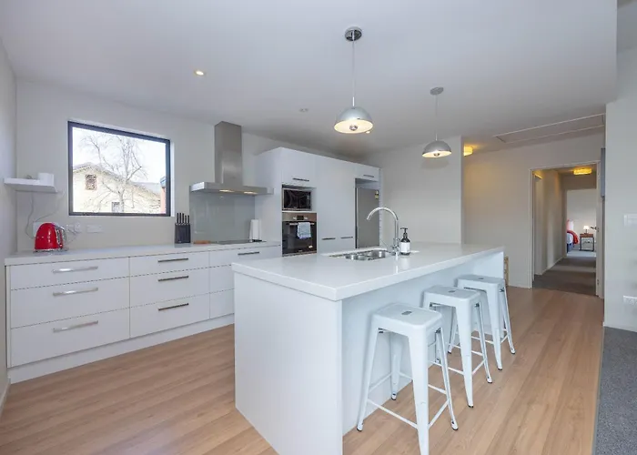 Mountain Views In Meadowstone Holiday home